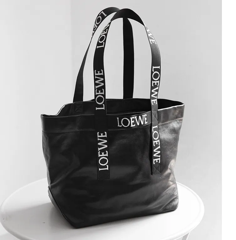 Loewe Bag 